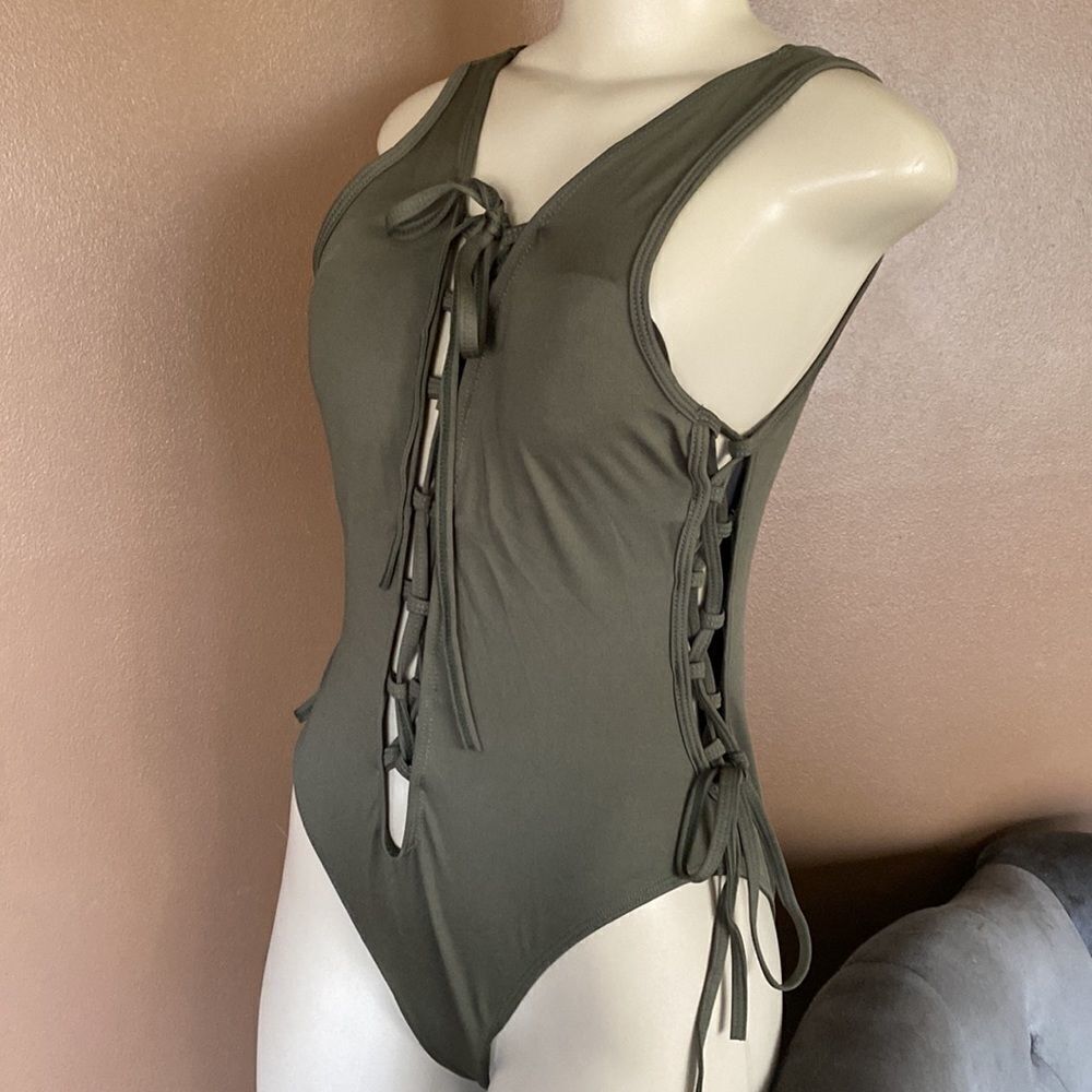 Green sexy One Piece Swimsuit padded bra green Large